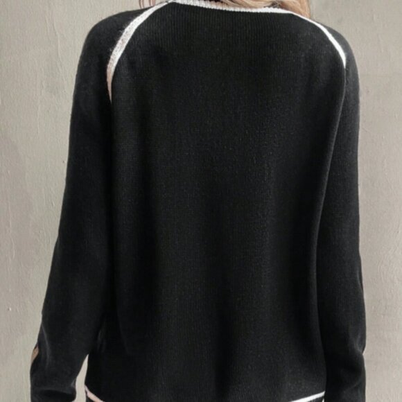 Black And White Casual Women's Round Neck Raglan Sleeve Heart Pattern Sweater - Picture 2 of 6